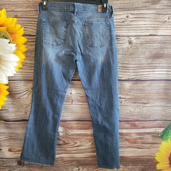 Lucky Brand jeans Women's 10/30 bootcut  " sweet'n low " Pre-owned - Picture 2 of 7